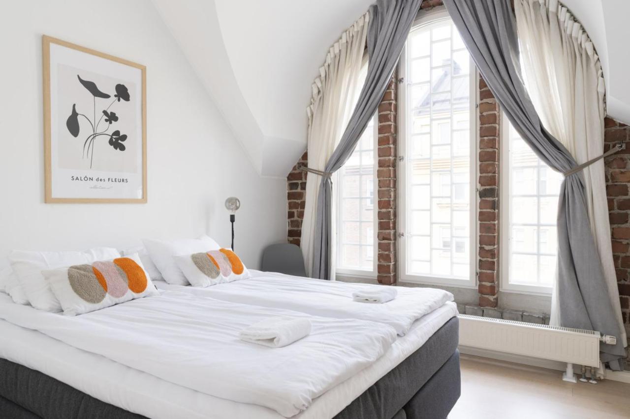 Glorious Penthouse With Private Sauna And Jacuzzi Helsinki