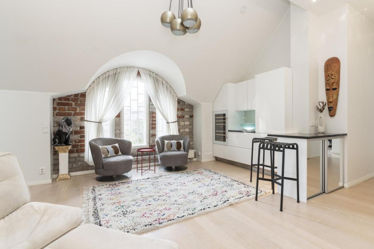 Glorious Penthouse With Private Sauna And Jacuzzi Helsinki