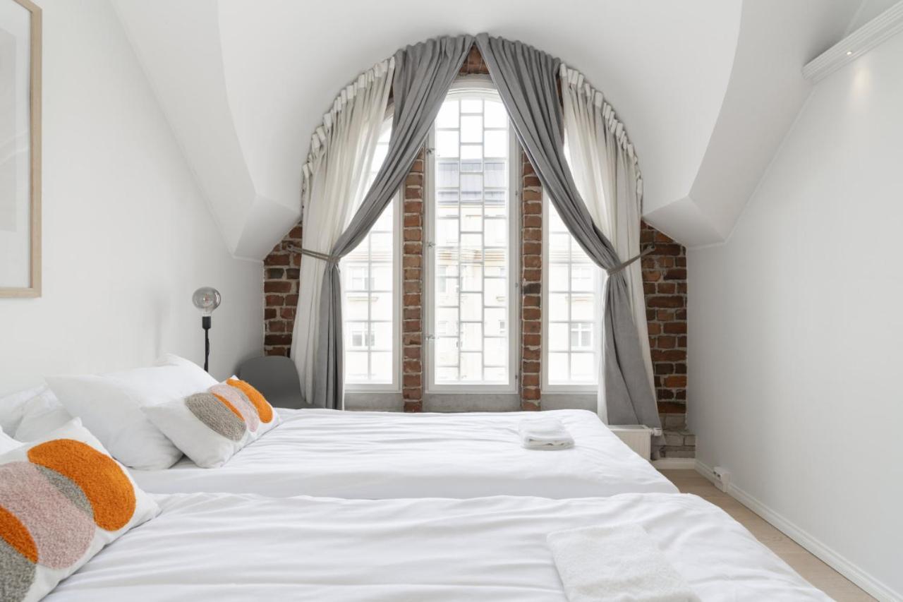 Apartment Glorious Penthouse With Private Sauna And Jacuzzi